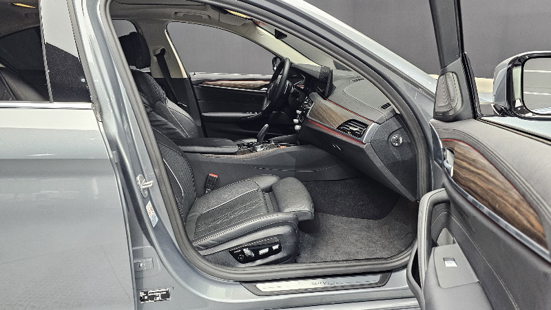 car BMW 5 Series id21767 photo #11