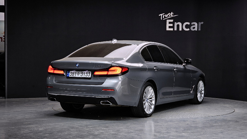 car BMW 5 Series id21767 photo #2