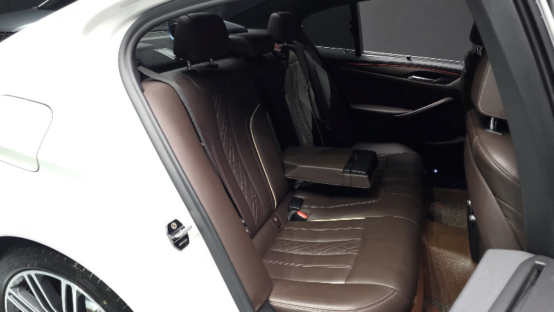 car BMW 5 Series id21799 photo #11