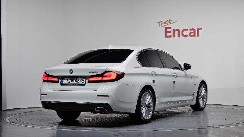 car BMW 5 Series id21867 photo #2