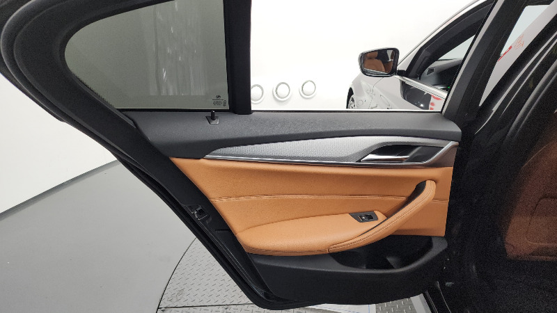 car BMW 5 Series id21979 photo #24