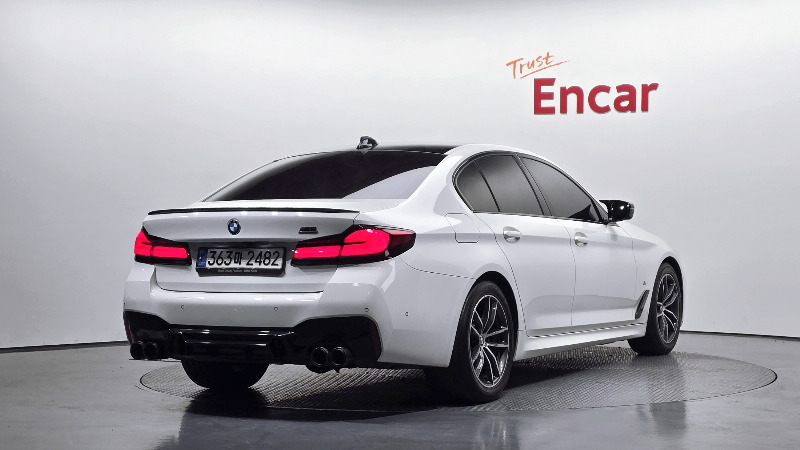 car BMW 5 Series id22010 photo #2