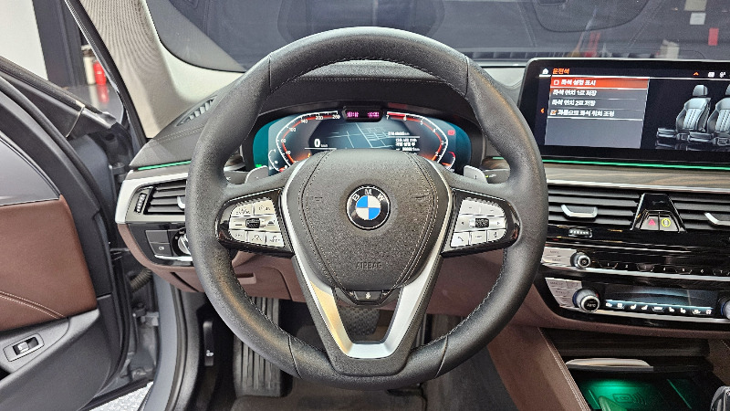 car BMW 5 Series id22043 photo #13