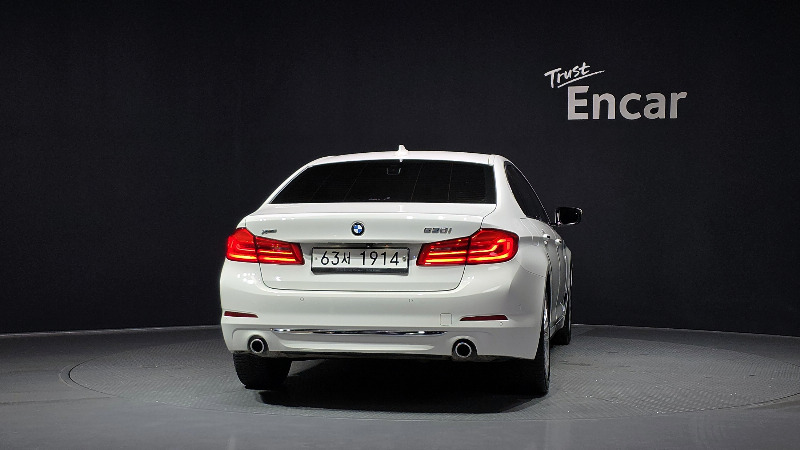 car BMW 5 Series id22046 photo #4