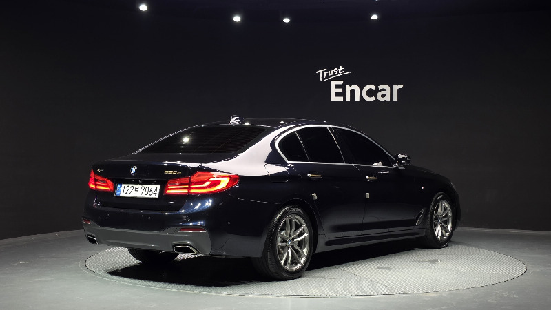 car BMW 5 Series id22050 photo #2