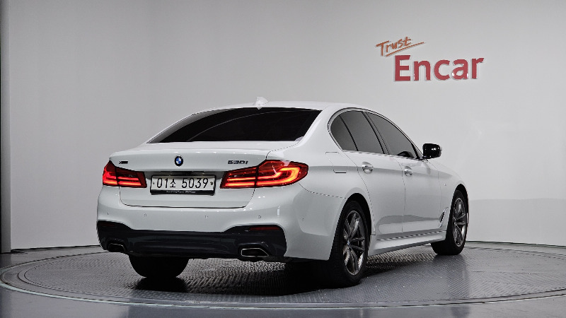 car BMW 5 Series id22492 photo #2