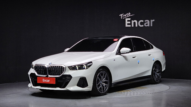car BMW 5 Series id22521 main photo